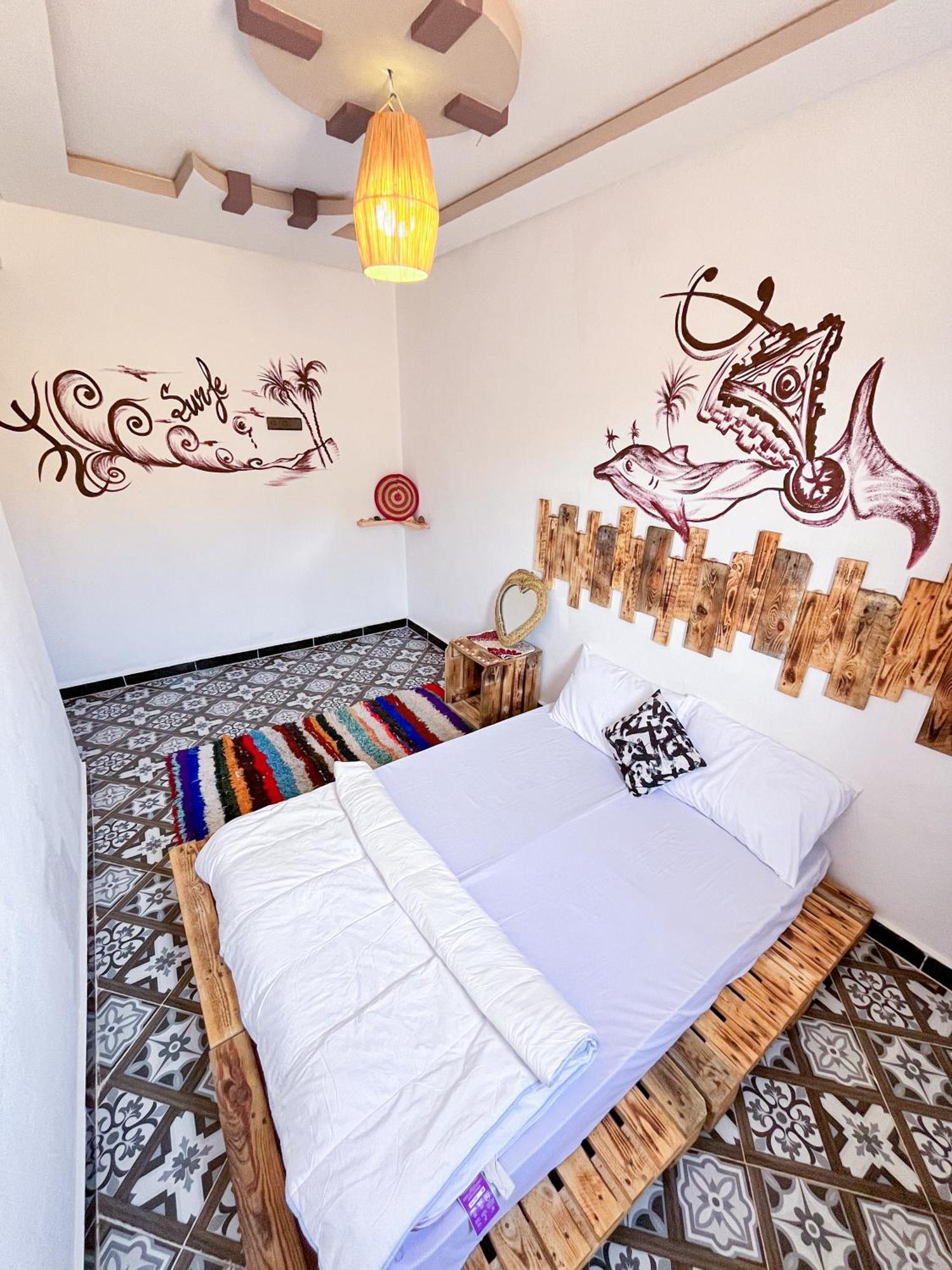 Boilers Surf House Hostel Tamri Buitenkant foto