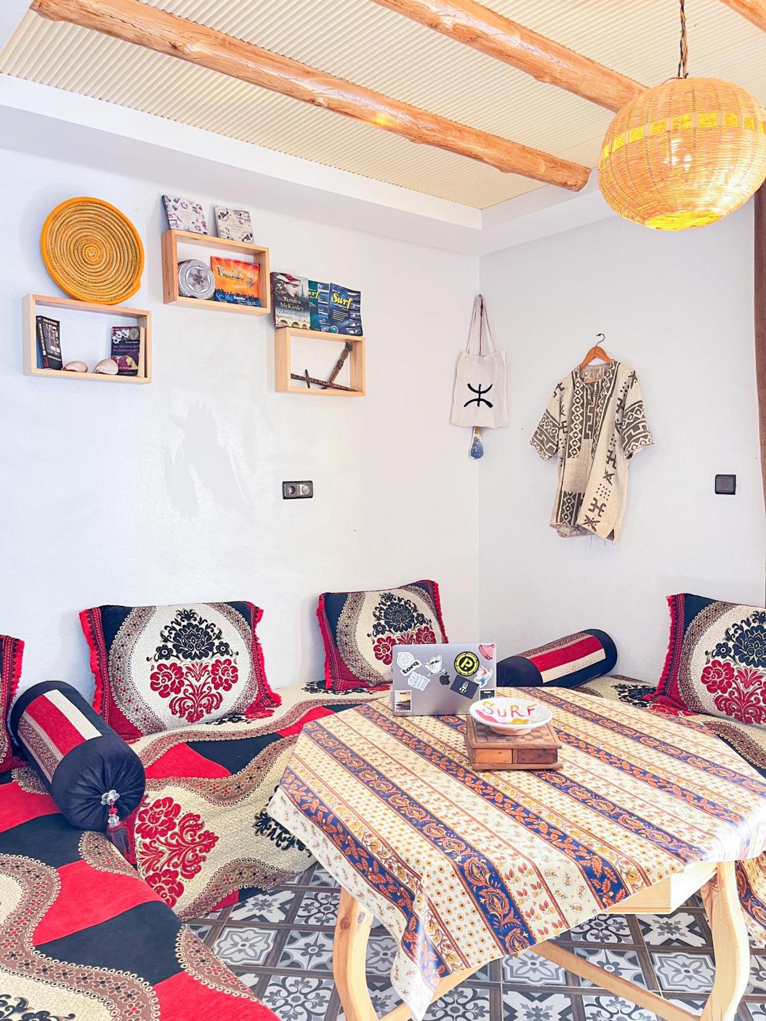 Boilers Surf House Hostel Tamri Buitenkant foto