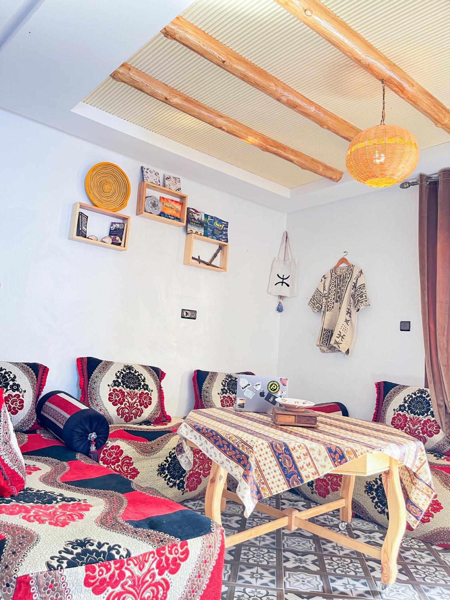 Boilers Surf House Hostel Tamri Buitenkant foto