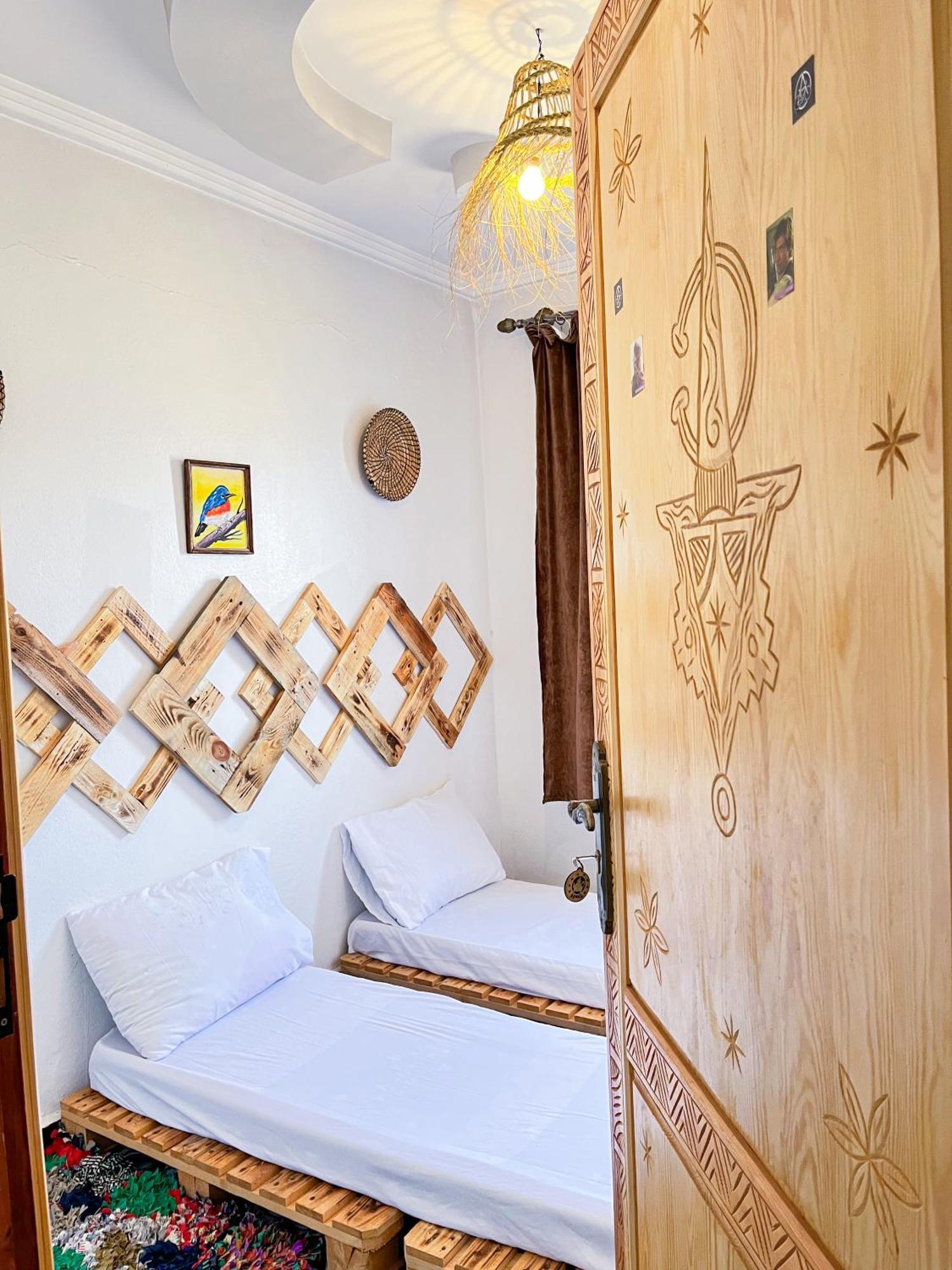 Boilers Surf House Hostel Tamri Buitenkant foto