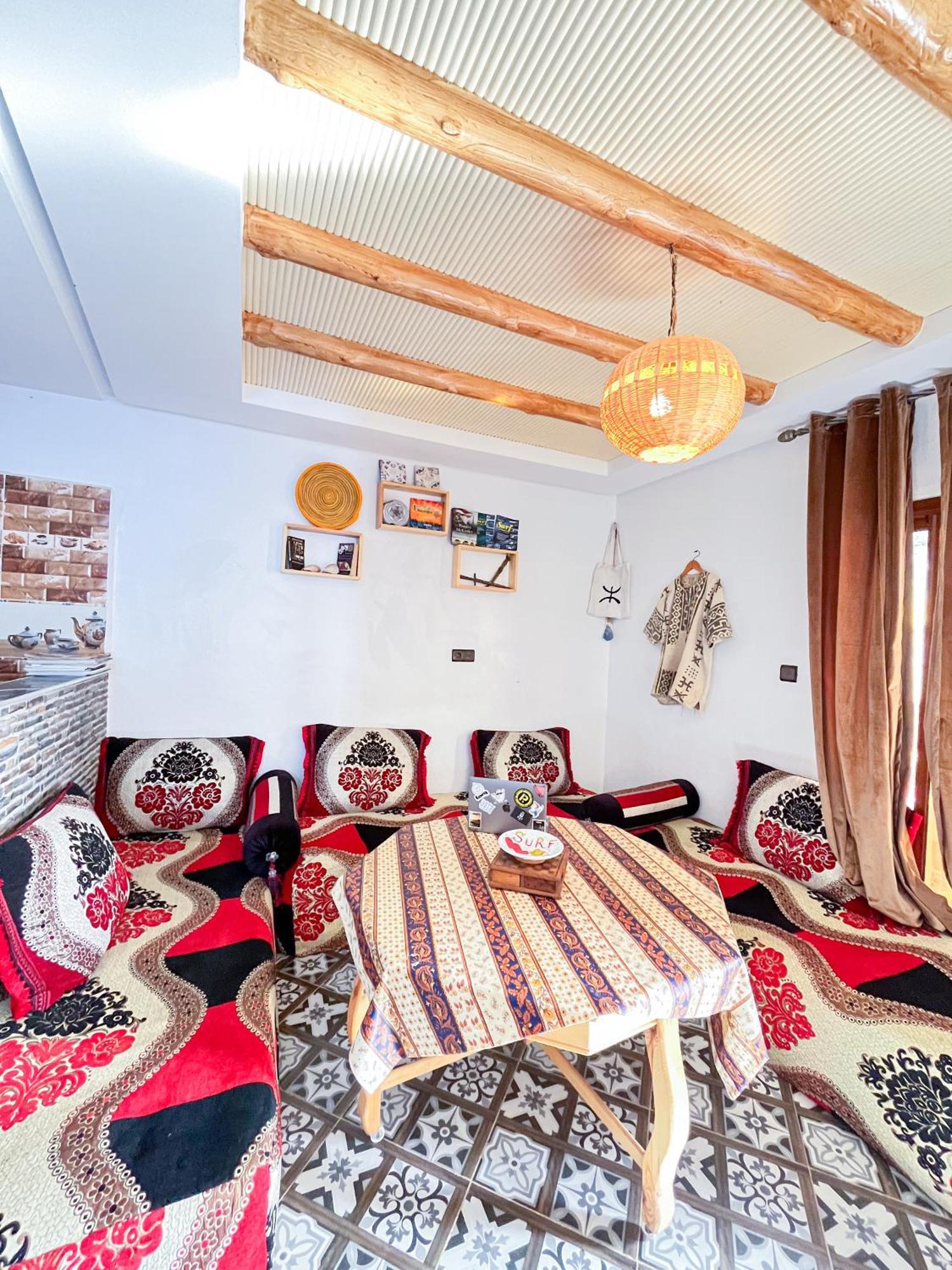 Boilers Surf House Hostel Tamri Buitenkant foto