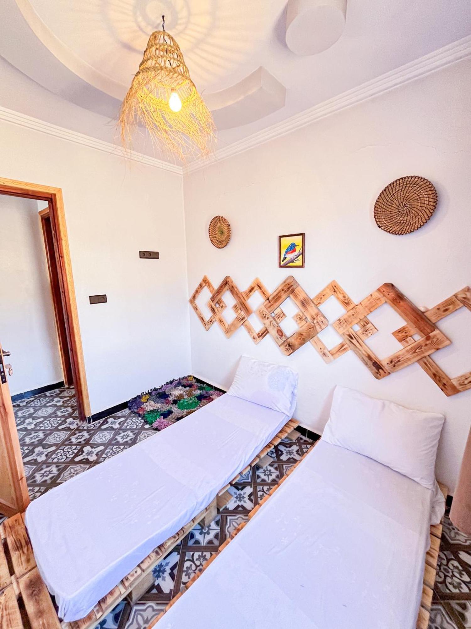 Boilers Surf House Hostel Tamri Buitenkant foto